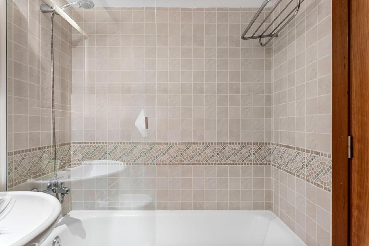 Apartment Barlovento 2 - Plusholidays กัลเป ภายนอก รูปภาพ